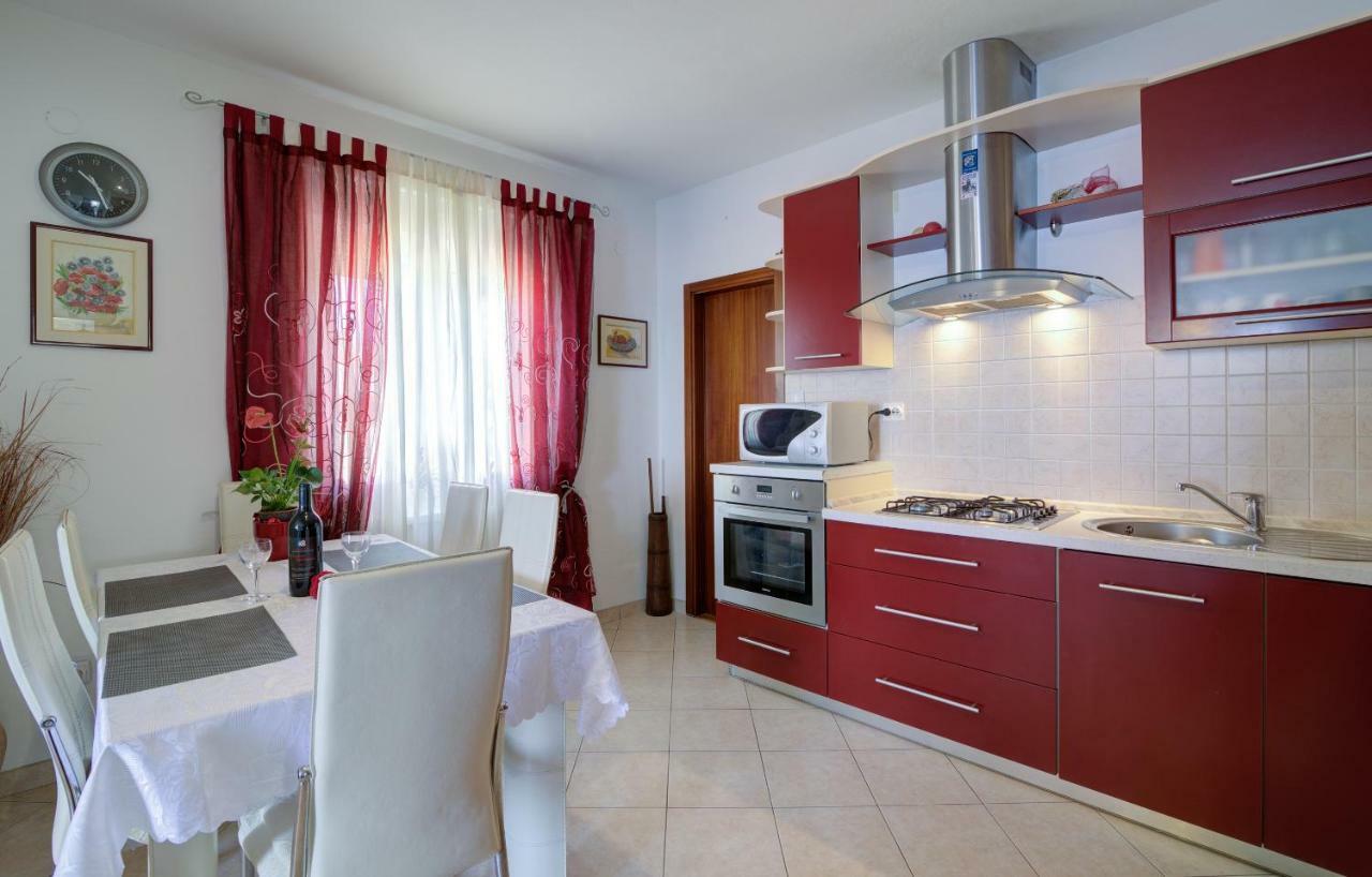 Apartment Luca سينج المظهر الخارجي الصورة